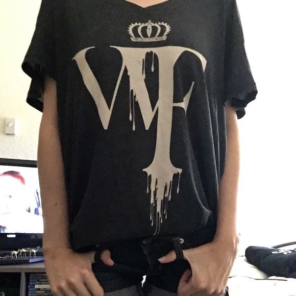 Wildfox Tops - SOLD Wildfox Dark Gray Oversized Graphic Print S